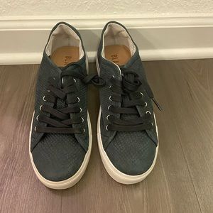 NWOB Blackstone leather low top sneakers sz EU 37 US 7